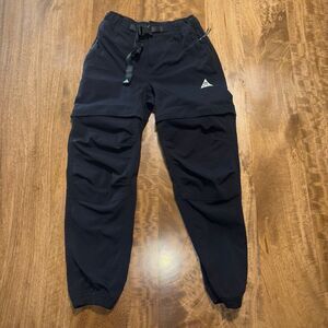 Nike ACG Kids Convertible Zip Off Pants Small Black Nylon Spandex Hiking